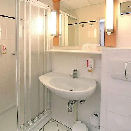Отель Ibis Zentrum 3*