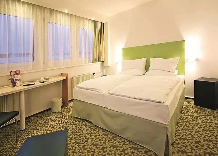 Ibis Zentrum فندق