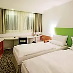 Ibis Zentrum Otel 3*