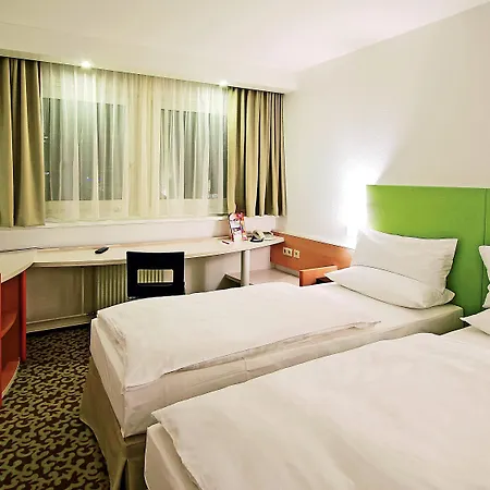 Ibis Zentrum 酒店 3*