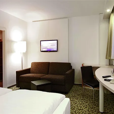 Hotel Ibis Zentrum 3*
