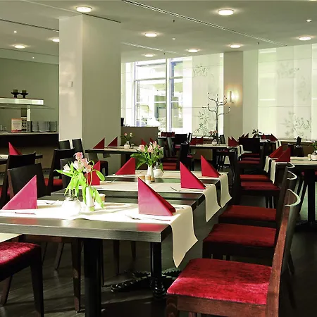 Hotel Ibis Zentrum 3*