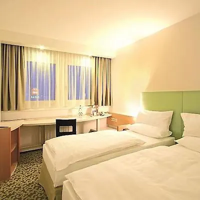 Hotel Ibis Zentrum 3*
