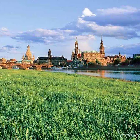 Ibis Zentrum Hotel 3*