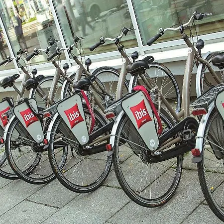 호텔 Ibis Zentrum 3*