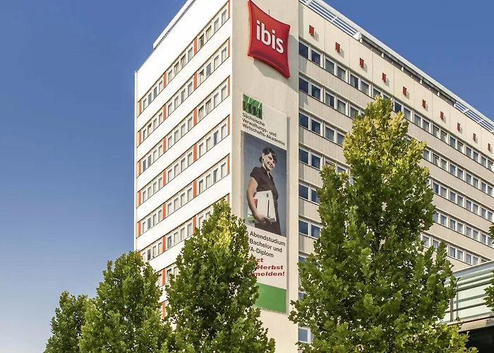 Ibis Zentrum מלון