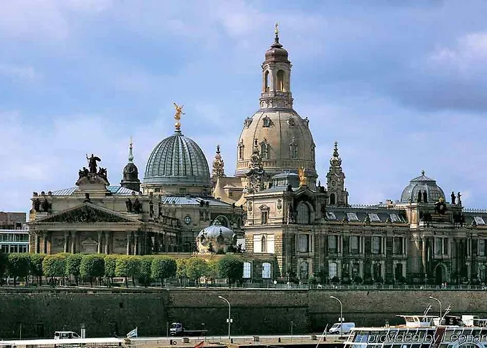 Ibis Zentrum 酒店 3*