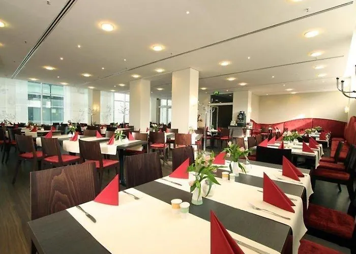 Отель Ibis Zentrum 3*